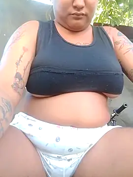 sirenita24x online show from January 2026 12:42:01 PM