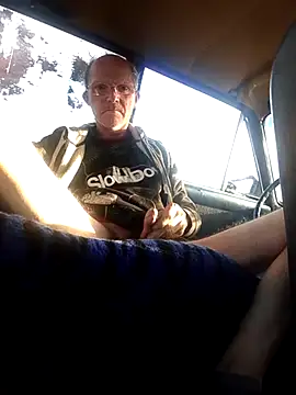 Snapshot of oksana722 chatting on November 2025 12:39:02 PM oksana722 online show from November 2025 12:39:02 PM