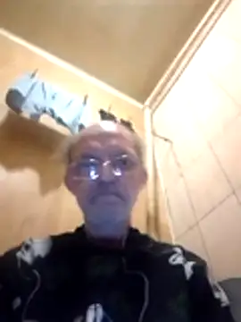 Snapshot of oksana722 chatting on November 2025 05:55:02 PM oksana722 online show from November 2025 05:55:02 PM