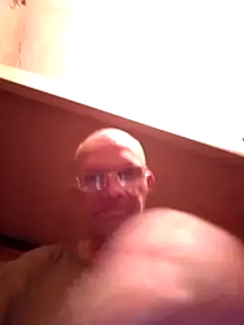 Snapshot of oksana722 chatting on November 2025 09:06:01 PM oksana722 online show from November 2025 09:06:01 PM