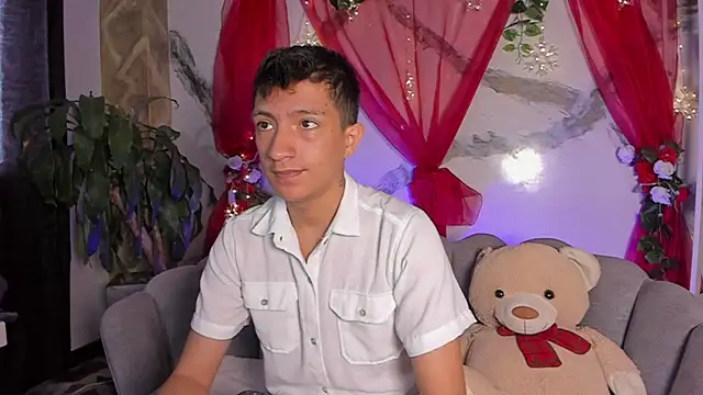 DereckCooperr online show from April 2026 03:35:02 PM