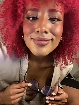 Snapshot of Kasandralopez chatting on January 2025 03:43:01 AM Kasandralopez online show from January 2025 03:43:01 AM