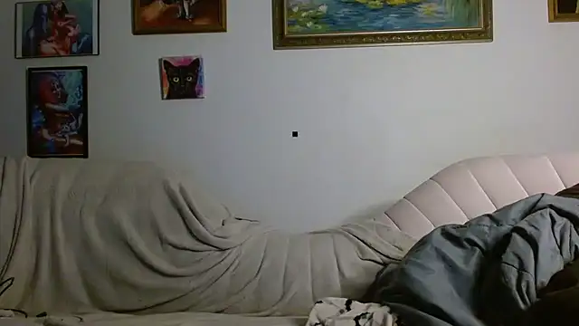 Snapshot of bobbybacala91 chatting on October 2025 05:46:01 AM bobbybacala91 online show from October 2025 05:46:01 AM