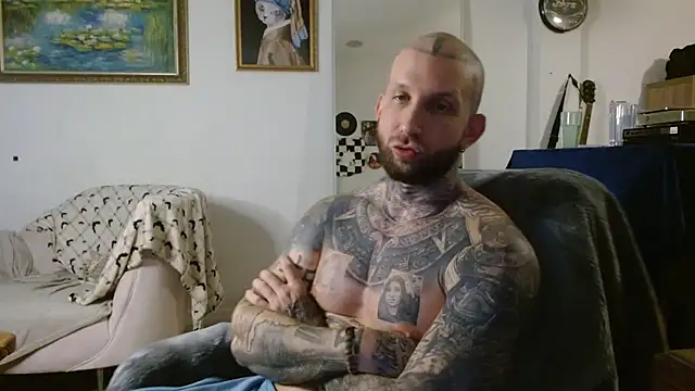 Snapshot of bobbybacala91 chatting on October 2025 04:43:01 AM bobbybacala91 online show from October 2025 04:43:01 AM