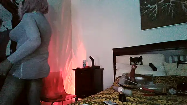 Snapshot of CharlotteVixxens chatting on July 2026 12:07:01 AM CharlotteVixxens online show from July 2026 12:07:01 AM