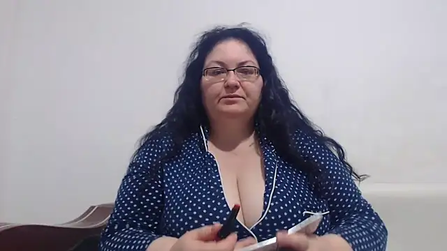 Snapshot of Nykyxo chatting on April 2026 10:15:01 PM Nykyxo online show from April 2026 10:15:01 PM