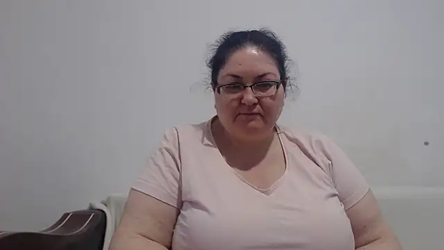 Snapshot of Nykyxo chatting on May 2026 07:15:01 AM Nykyxo online show from May 2026 07:15:01 AM