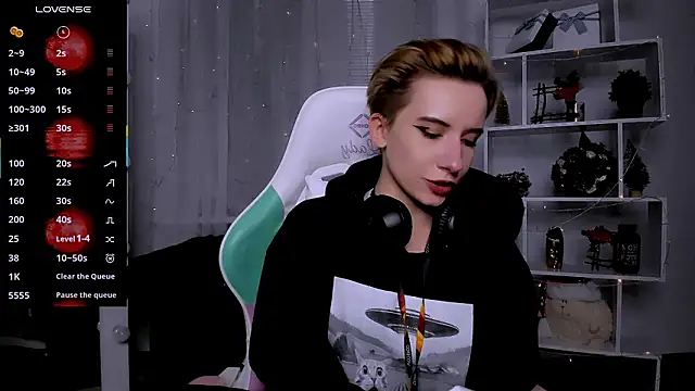 Snapshot of _Rein_ramm chatting on February 2026 03:26:01 AM Rein ramm online show from February 2026 03:26:01 AM