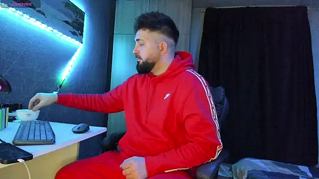 Eduu2322 online show from March 2025 10:32:01 PM