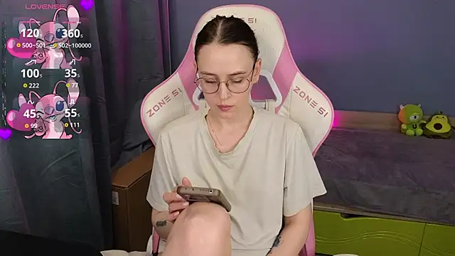 Snapshot of Sweet_frosti chatting on July 2026 03:35:01 AM Sweet frosti online show from July 2026 03:35:01 AM
