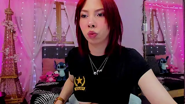 laura olssen online show from September 2025 12:18:01 PM