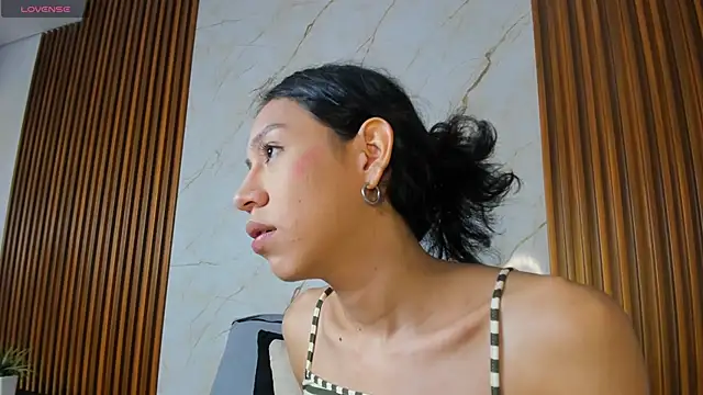 AdammClark1 online show from January 2025 08:26:01 PM