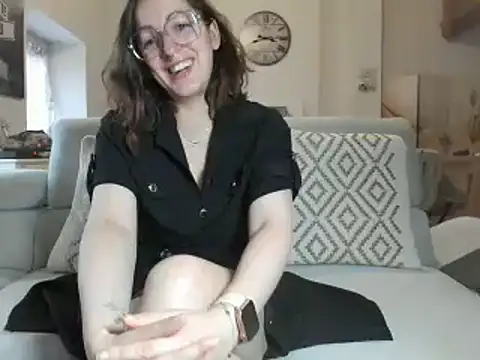 Snapshot of prunelle_sexy chatting on October 2025 06:16:02 AM prunelle sexy online show from October 2025 06:16:02 AM