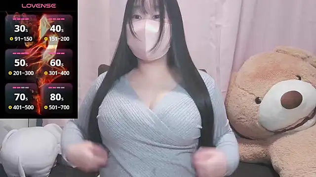 yuinyan3150 online show from February 2025 05:03:02 PM