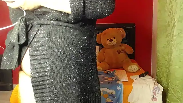 karolhot916 online show from December 2025 11:12:02 PM