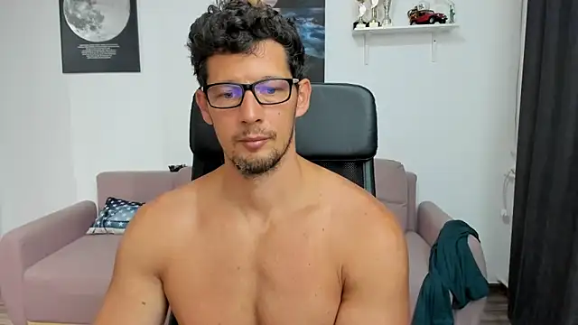 BrutusK08 online show from September 2025 05:45:02 AM