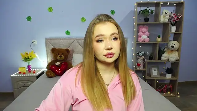 Snapshot of StacyYellig chatting on March 2025 08:32:02 PM StacyYellig online show from March 2025 08:32:02 PM