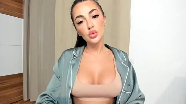 Snapshot of iamjoyxs1 chatting on September 2025 11:39:02 PM iamjoyxs1 online show from September 2025 11:39:02 PM