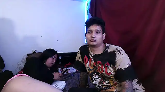 Snapshot of AngelinaPaker chatting on November 2025 06:35:02 AM AngelinaPaker online show from November 2025 06:35:02 AM