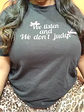 CUTE SOPHIA- online show from October 2025 12:22:01 AM