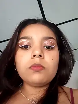 Snapshot of stefanie010 chatting on December 2024 09:02:01 PM stefanie010 online show from December 2024 09:02:01 PM