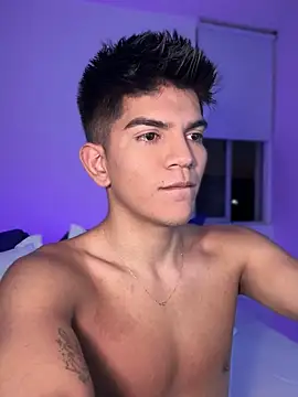 santiago 01 online show from January 2025 11:29:01 PM