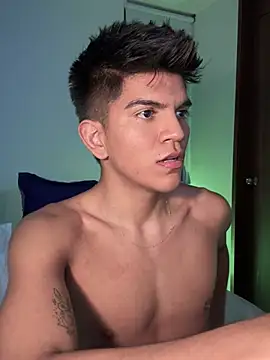 santiago 01 online show from January 2025 04:27:01 AM