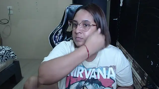 Snapshot of KathyHardcore69 chatting on February 2026 05:55:01 AM KathyHardcore69 online show from February 2026 05:55:01 AM