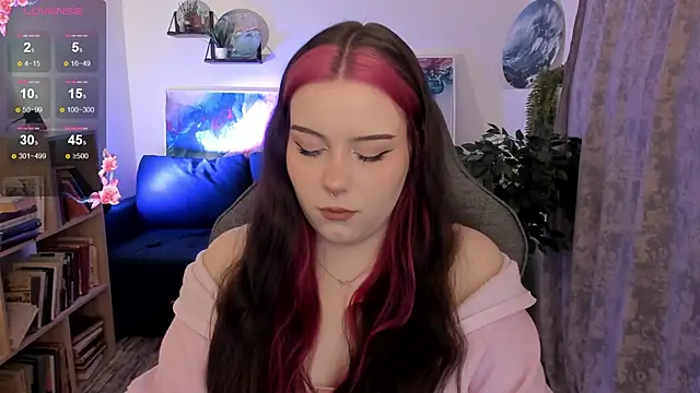 CoralineKeyns online show from April 2026 05:41:01 AM