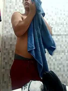 Nicolaskribeiro online show from November 2025 09:33:01 AM