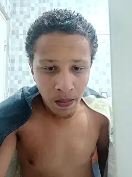 Nicolaskribeiro online show from March 2026 01:22:01 PM