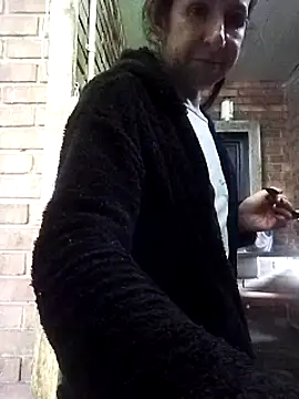 Cameron puppy online show from March 2025 08:04:01 PM