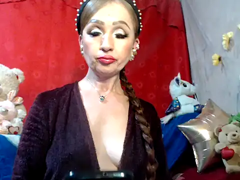 hottieperla online show from January 2025 08:18:02 PM