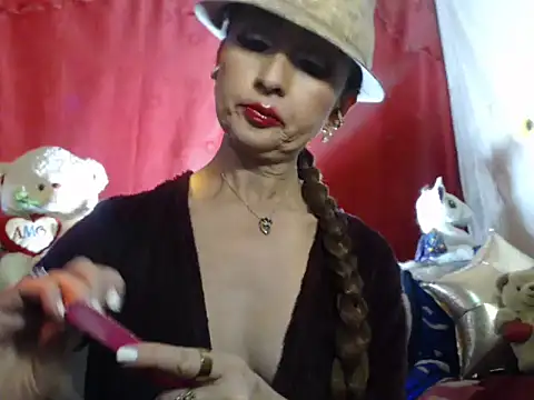 hottieperla online show from January 2025 05:28:02 PM