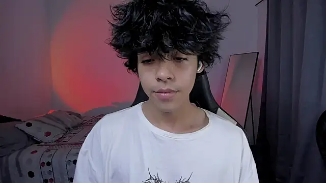 Alan26  online show from February 2026 10:22:01 PM