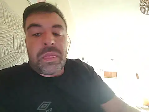Vicio74xh online show from June 2026 05:28:01 PM