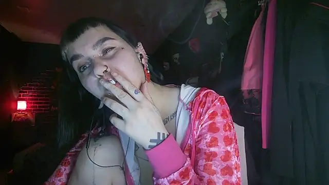 MoorderxDoll online show from December 2024 08:50:01 PM