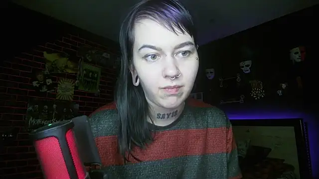 MoorderxDoll online show from November 2025 07:35:02 PM