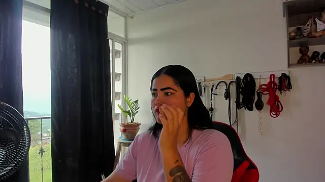 scarlet-kennedy98 online show from December 2024 09:11:01 PM