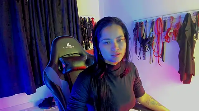 scarlet-kennedy98 online show from September 2025 07:57:01 PM