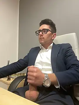 masterboss  online show from January 2025 08:11:02 PM