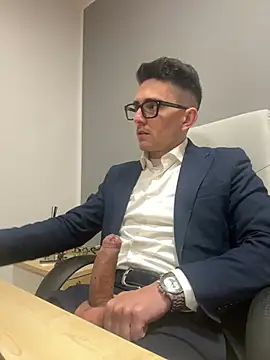 Snapshot of masterboss_ chatting on January 2025 12:56:01 PM masterboss online show from January 2025 12:56:01 PM