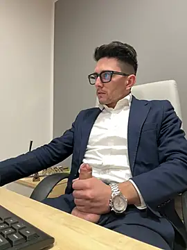 Snapshot of masterboss_ chatting on January 2025 12:38:01 PM masterboss online show from January 2025 12:38:01 PM