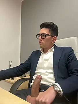 Snapshot of masterboss_ chatting on January 2025 12:29:02 PM masterboss online show from January 2025 12:29:02 PM