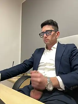 Snapshot of masterboss_ chatting on March 2025 12:37:02 PM masterboss online show from March 2025 12:37:02 PM