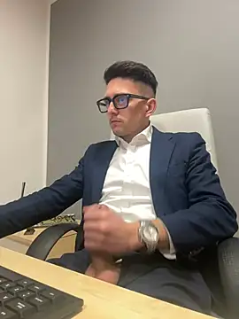 Snapshot of masterboss_ chatting on March 2025 12:36:02 PM masterboss online show from March 2025 12:36:02 PM