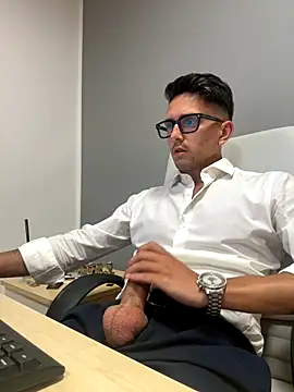 Snapshot of masterboss_ chatting on September 2025 01:22:02 PM masterboss online show from September 2025 01:22:02 PM