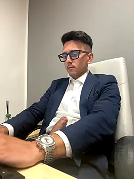 Snapshot of masterboss_ chatting on October 2025 11:28:02 AM masterboss online show from October 2025 11:28:02 AM