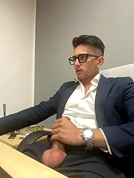 Snapshot of masterboss_ chatting on October 2025 11:32:02 AM masterboss online show from October 2025 11:32:02 AM