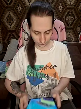 Nikki Sandy online show from January 2025 05:01:02 AM